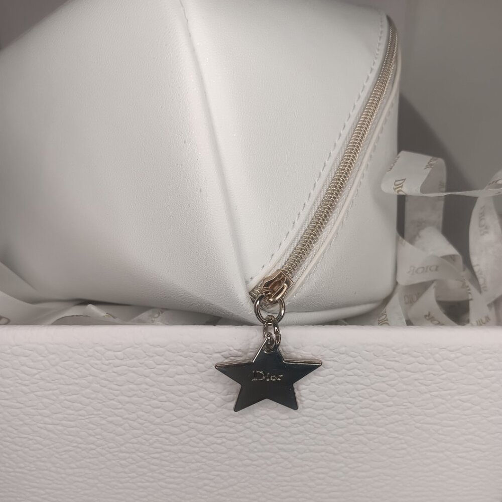 CHRISTIAN DIOR WHITE & GOLD COSMETIC BEAUTY BAG - Picture 4 of 12